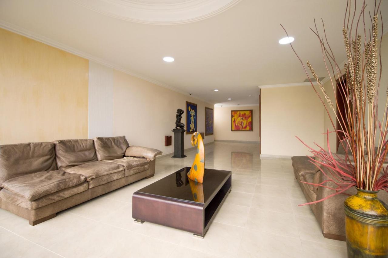 Hotel Luxor Pereira Exterior photo